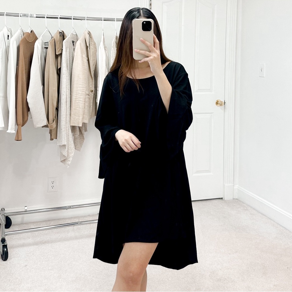 Bryn Walker Phryne Round Neck 3/4 Bell Sleeve Tunic Top
